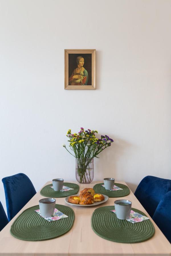 Apartment Old Town Charming Cozy Fully Equipped Krakow